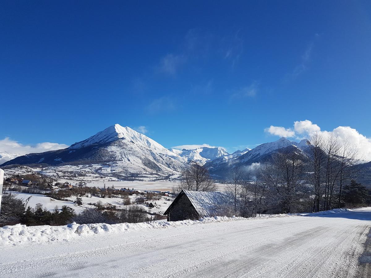 Les Hauts Des Auches Ансель Екстер'єр фото